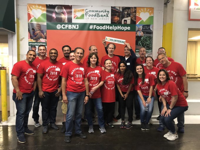 Mazars staff and Victor Wahba, Mazars USA CEO (sixth from left), at the NJ Food Bank for Days of Service.