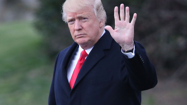 Donald Trump waving his hand